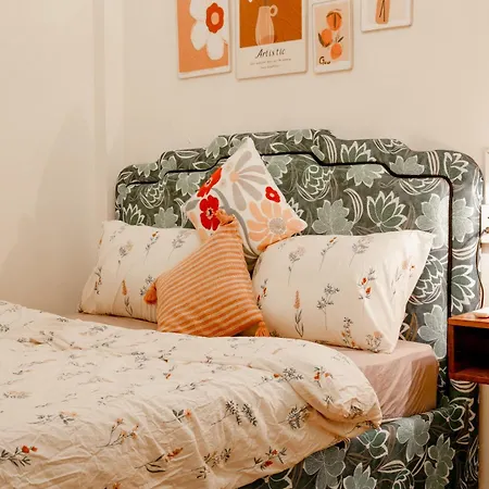 Sisan Home 2 Phong Ngu Hang Bong Hoan Kiem- 5P Ra Pho Di Bo